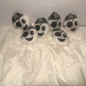 $ALE!!! 11 Assorted Hanging Ghost